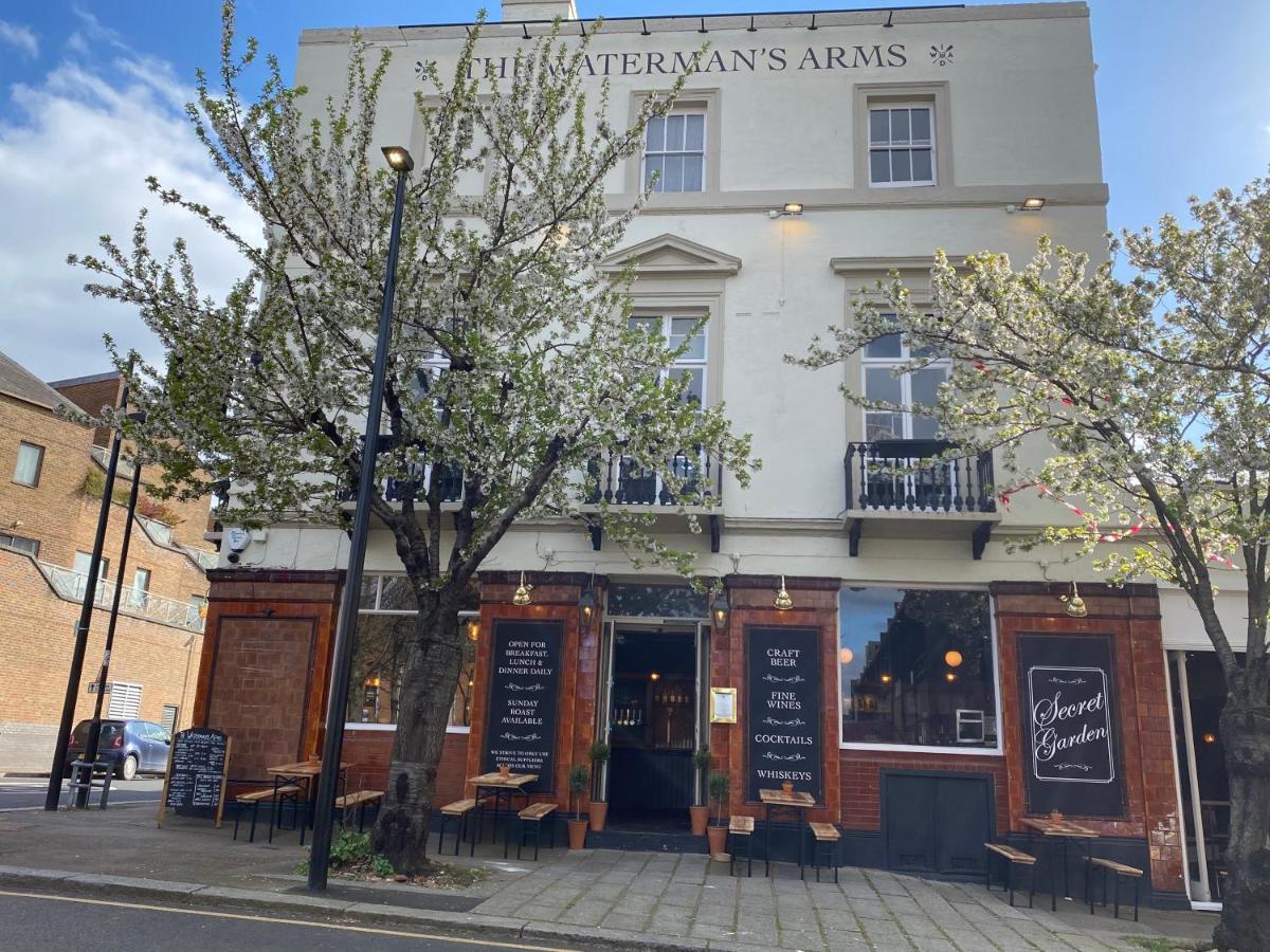 The Waterman'S Arms Hotel London Exterior photo
